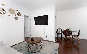 Heart Of Downtown Manhattan - Stylish One Bedroom Apartment In Vibrant Union Square